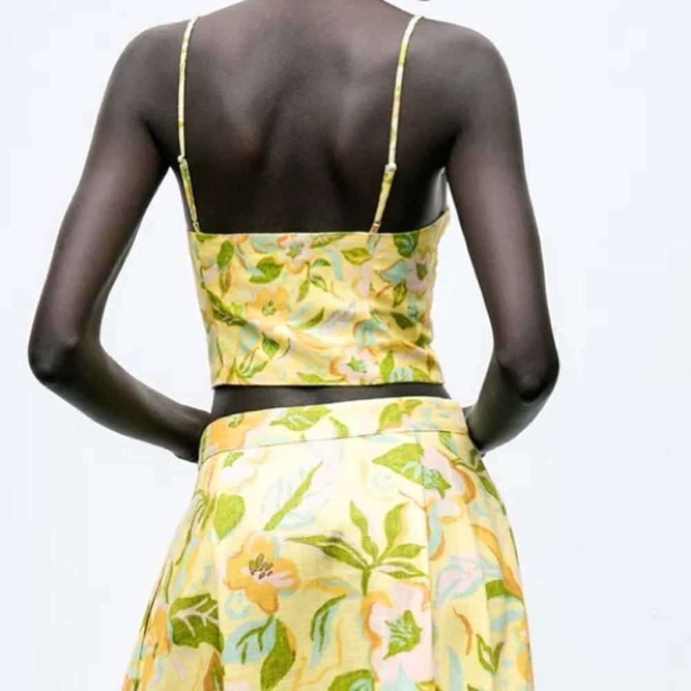 Zara Linen blend corset top with ruching Floral Yellow NWT XS - Picture 3 of 12